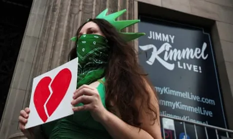 Trump Applauds Jimmy Kimmel Show Removal as Broadcasters Swap Show with Charlie Kirk Tribute