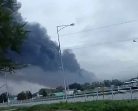 Russia's Oil Infrastructure Confronts Major Challenges Due to Ukrainian Aerial Strikes