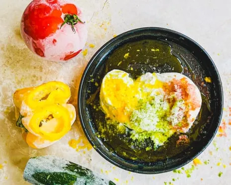 How to Transform Surplus Fruit and Veg into a Chilled Accompaniment – Instructions