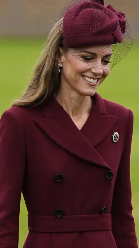Melania’s Headpiece, Kate’s Plumed Pin and Additional Remarkable Outfits So Far